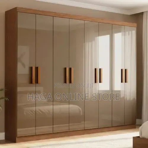 Glossy Modern Wodrobes