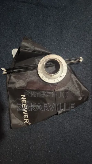 Neewer 80cm Softbox (Only Softbox)