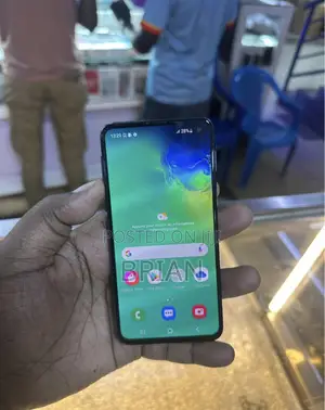 Samsung Galaxy S10e 128 GB Black