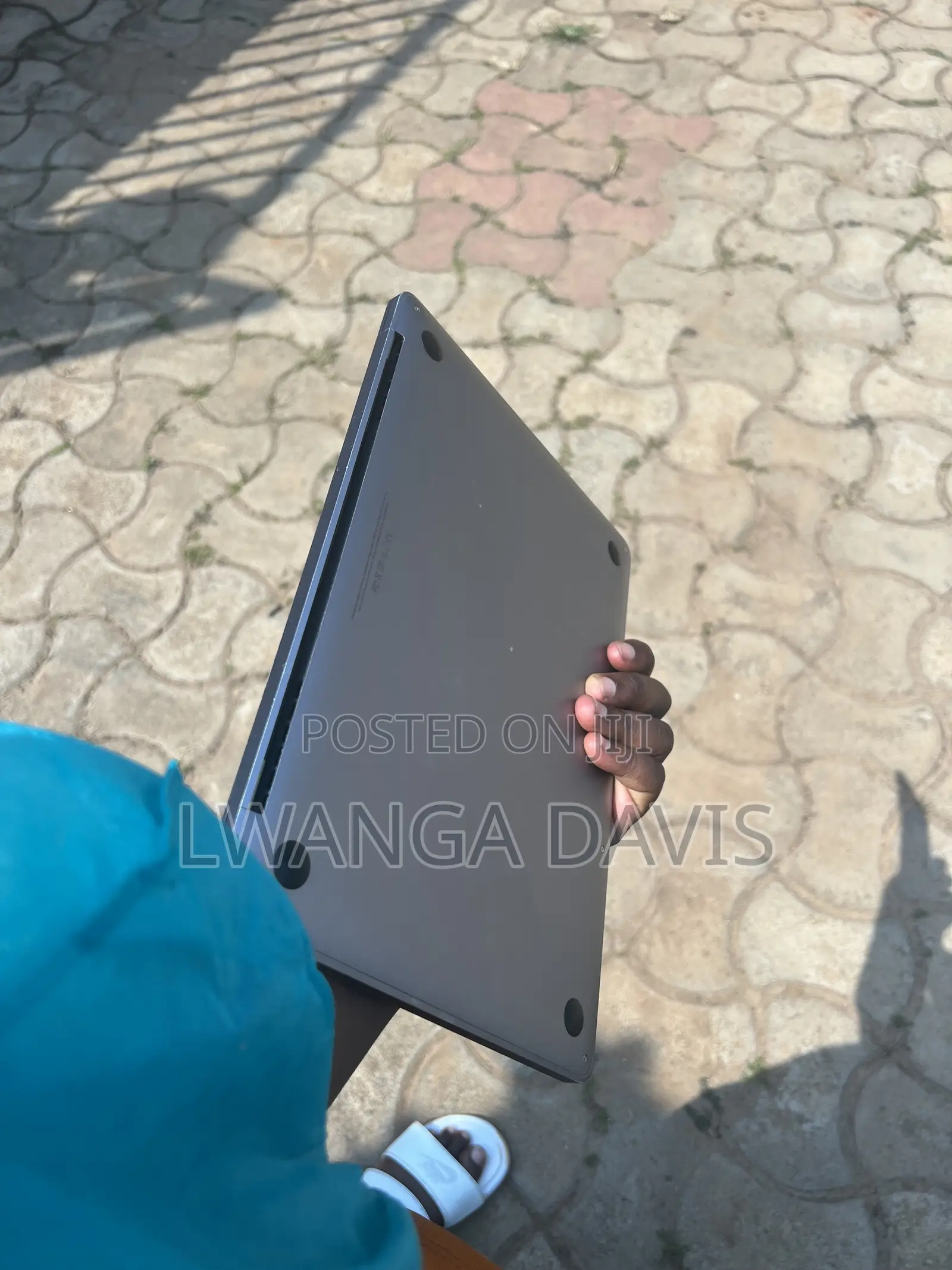 Laptop Apple MacBook Pro 2017 8GB Intel Core i5 SSD 256GB