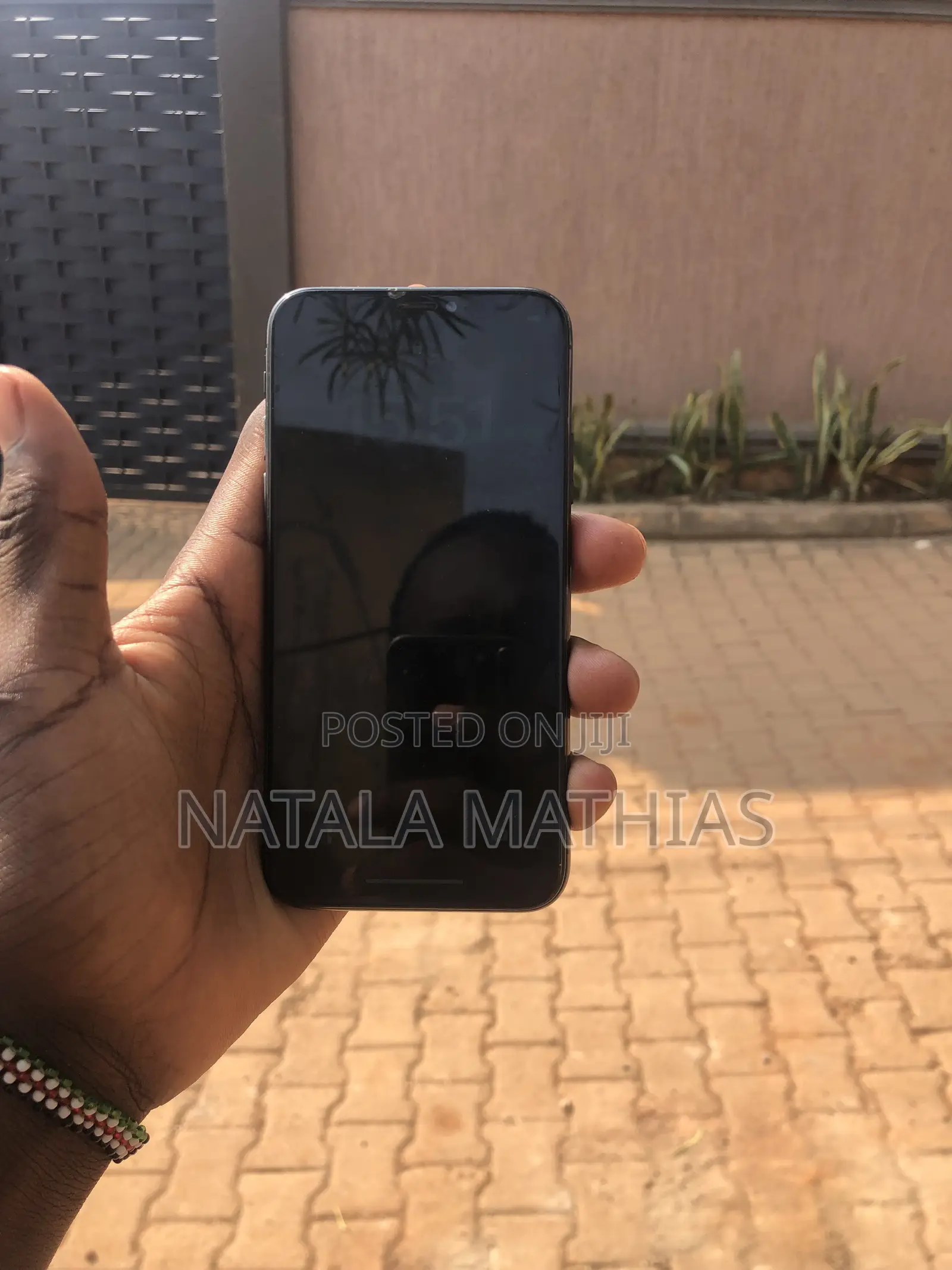 Apple iPhone X 64 GB Gray