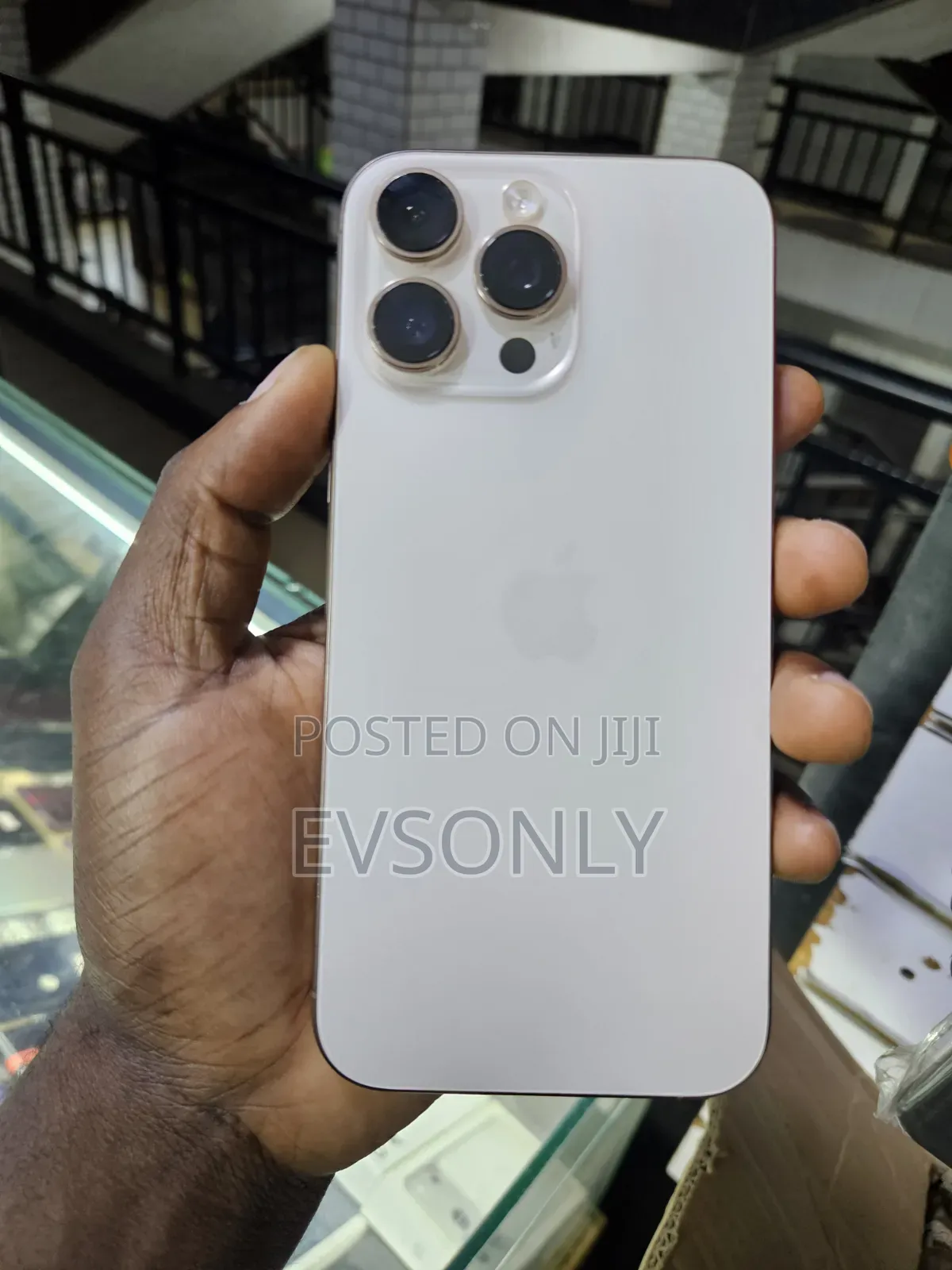 Apple iPhone 16 Pro Max 256 GB Rose Gold