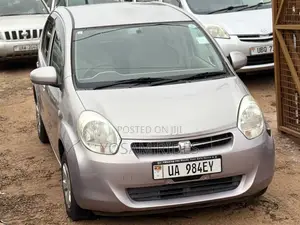 Toyota Passo 1.0 FWD 2014 Silver