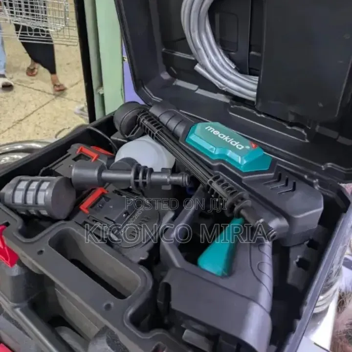 Cordless High Pressure Car Washer