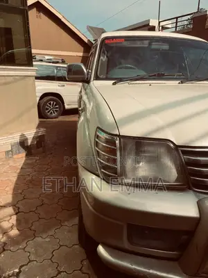 Toyota Land Cruiser Prado 3.4 V6 1999 White