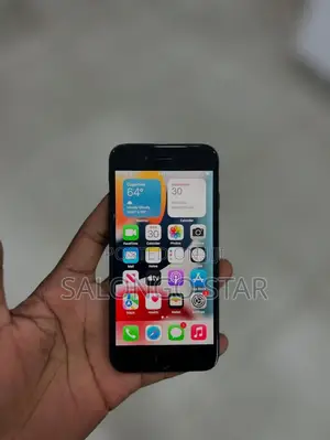 Apple iPhone 7 32 GB Black