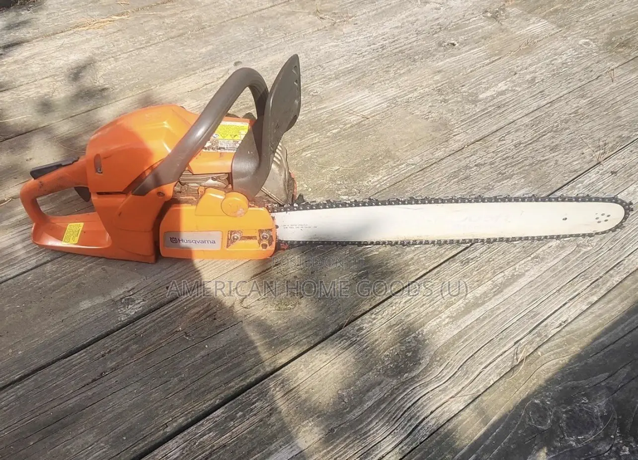 Husqvarna Heavy Duty 440 Rancher Chain Saw
