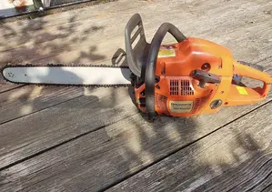 Husqvarna Heavy Duty 440 Rancher Chain Saw