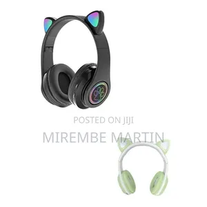 Green Lion GK-400 Kids Wireless Headphones With LED Cat Ears