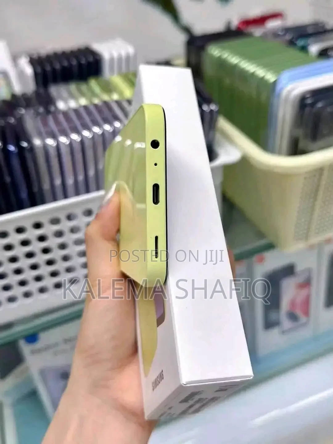 New Samsung Galaxy A15 5G 256 GB Yellow