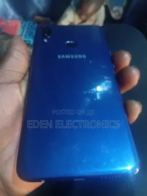 Samsung Galaxy A10s 32 GB Blue