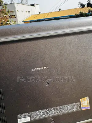 Laptop Dell Latitude 7420 16GB Intel Core i7 SSD 512GB