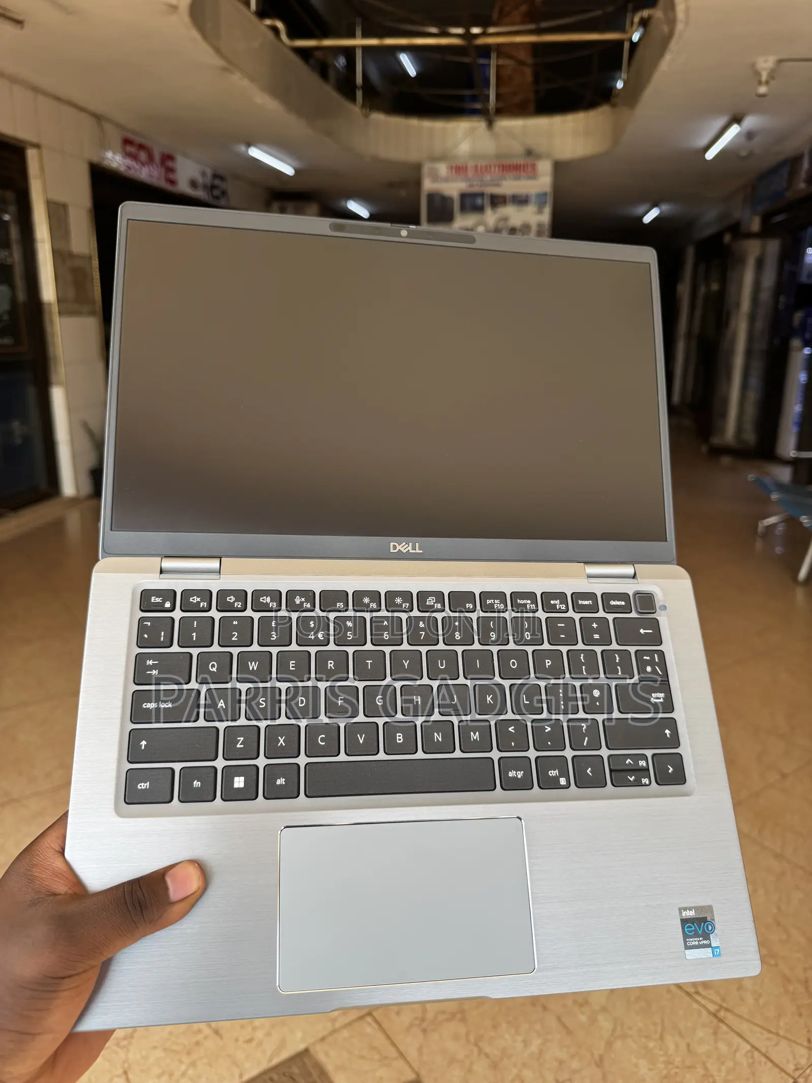 Laptop Dell Latitude 7420 16GB Intel Core i7 SSD 512GB