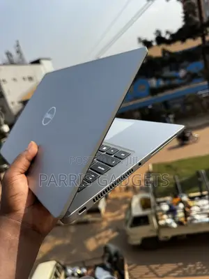 Laptop Dell Latitude 7420 16GB Intel Core i7 SSD 512GB