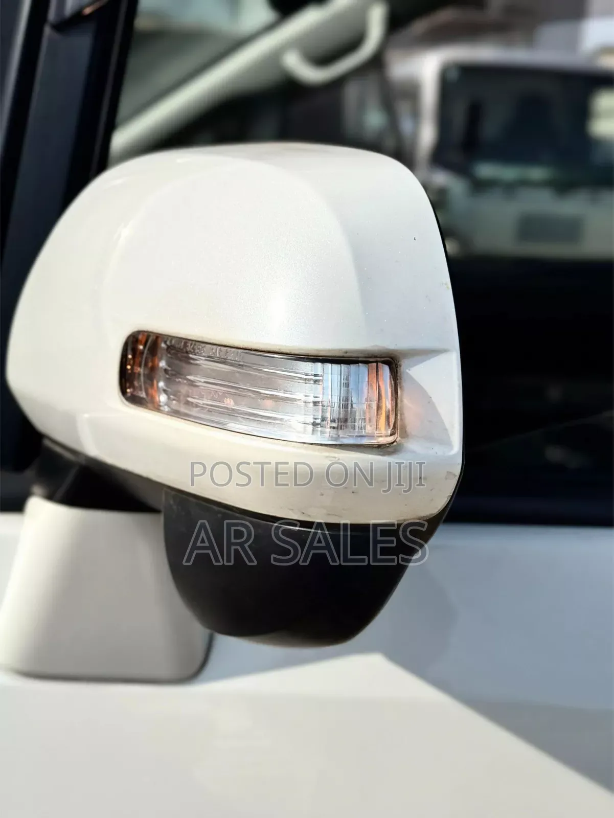 Toyota Noah 2021 White