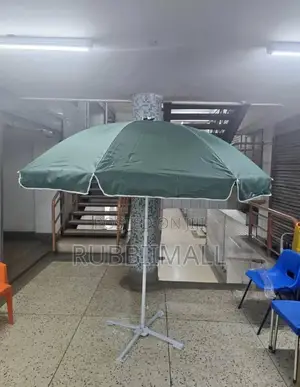 Patio Umbrella With Base ~ Round