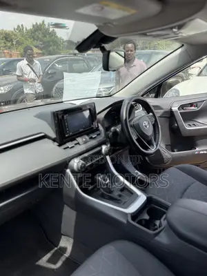 Toyota RAV4 XLE AWD 2020 Blue