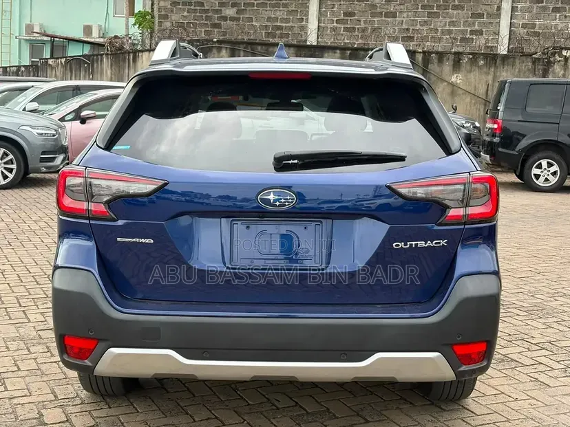 Subaru Outback 2023 Blue
