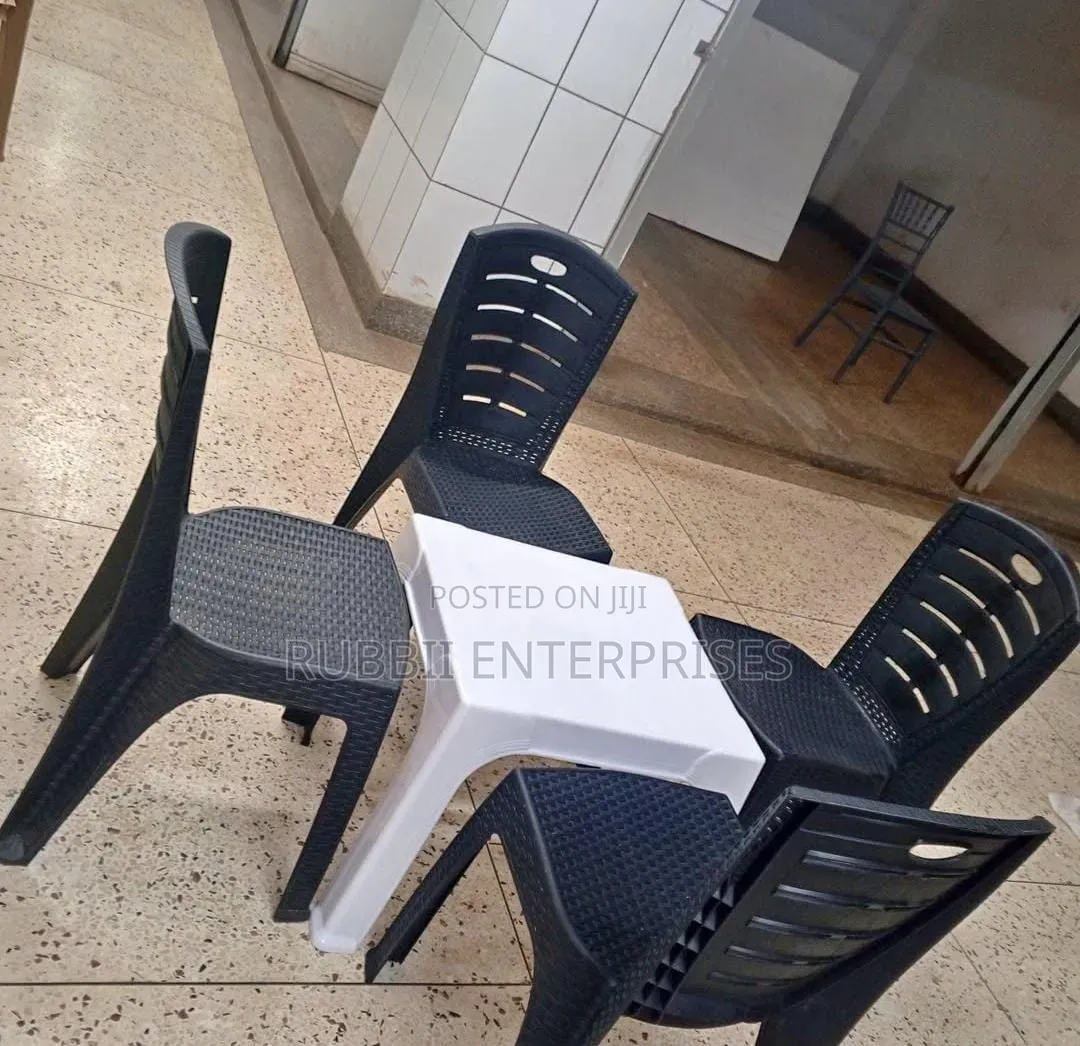 1 Small White Table + 4 Black Woven - Texture Plastic Chair