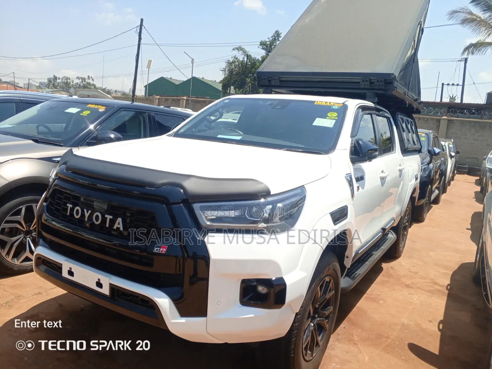 Toyota Hilux 2023 White