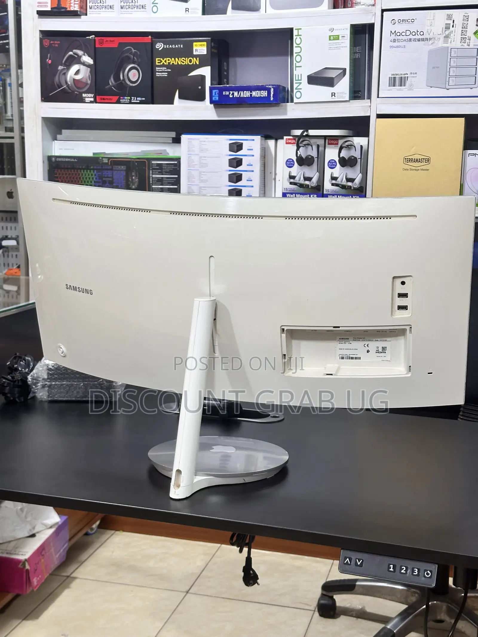 Samsung 34” Curved Used Monitor