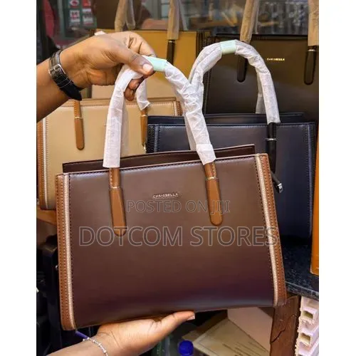 CHRISBELLA Luxurious Leather Handbag