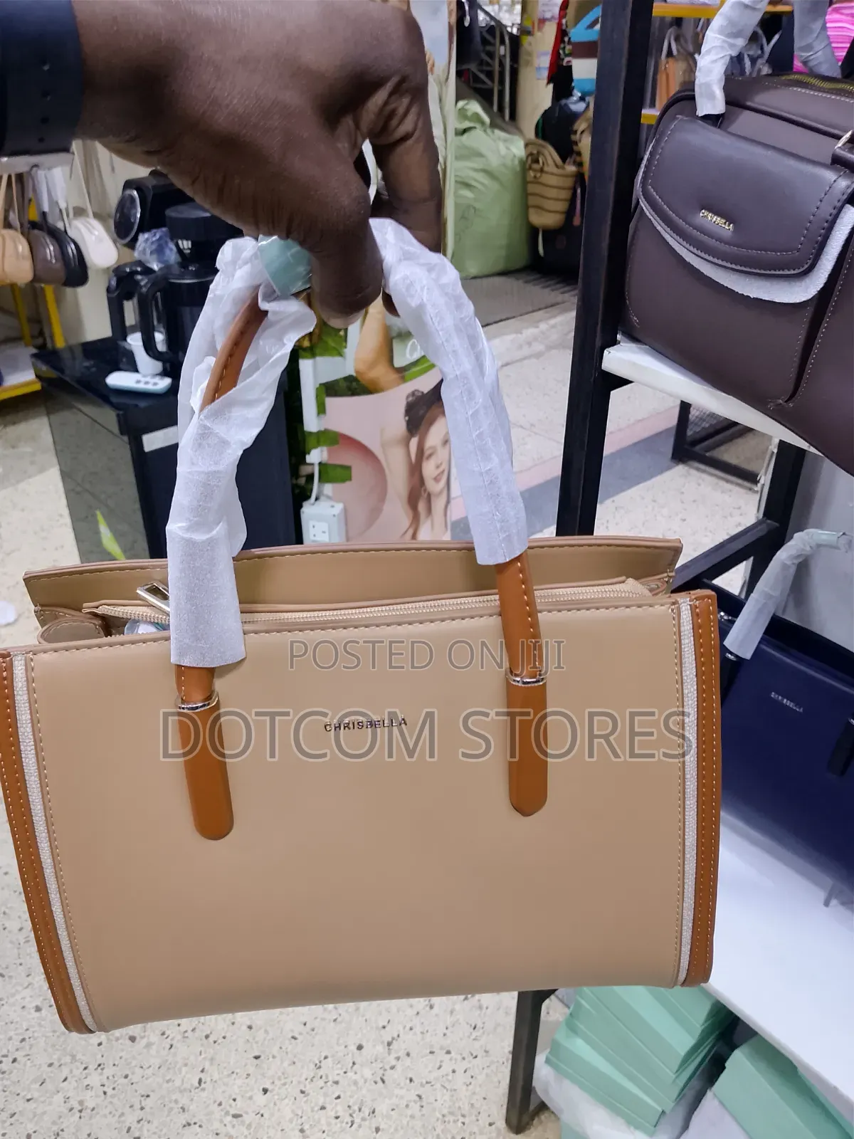 CHRISBELLA Luxurious Leather Handbag