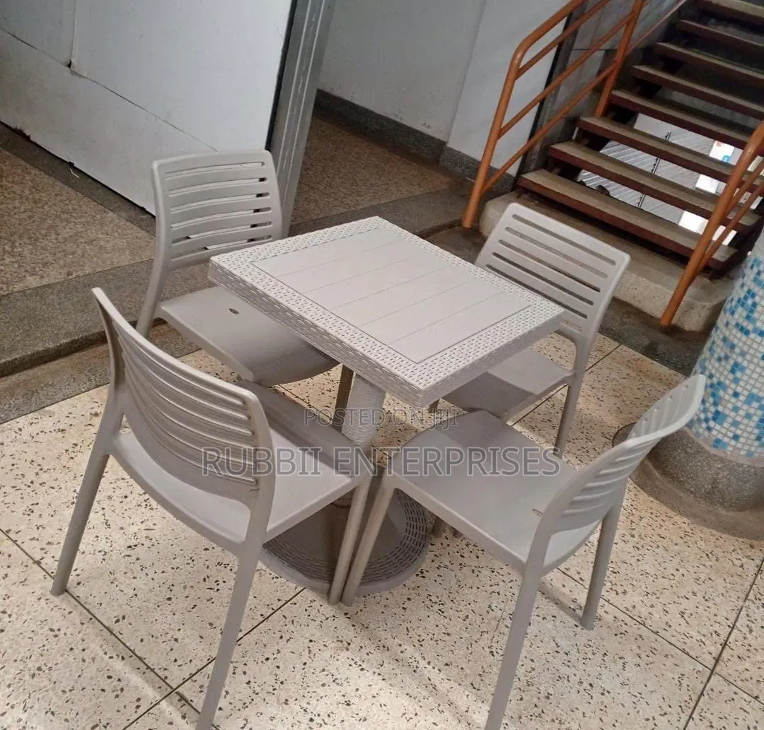 1 Grey Squre Table + 4 Armless Chair