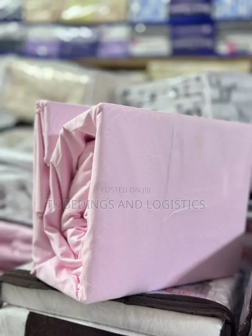 Cream Fitted Bedsheet