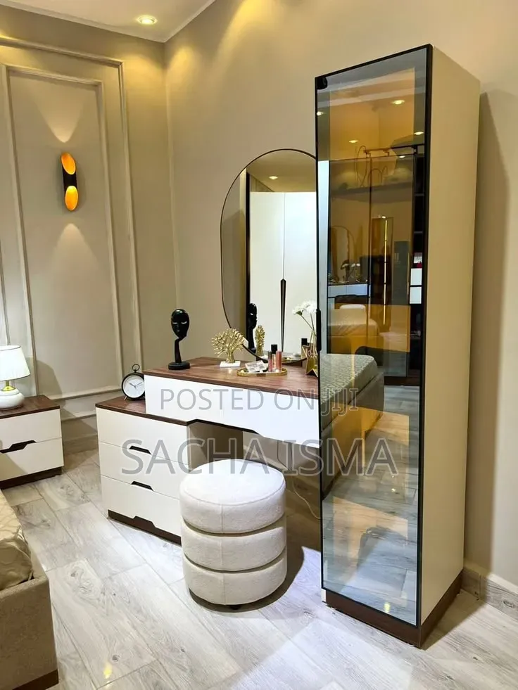 Dressing Mirror