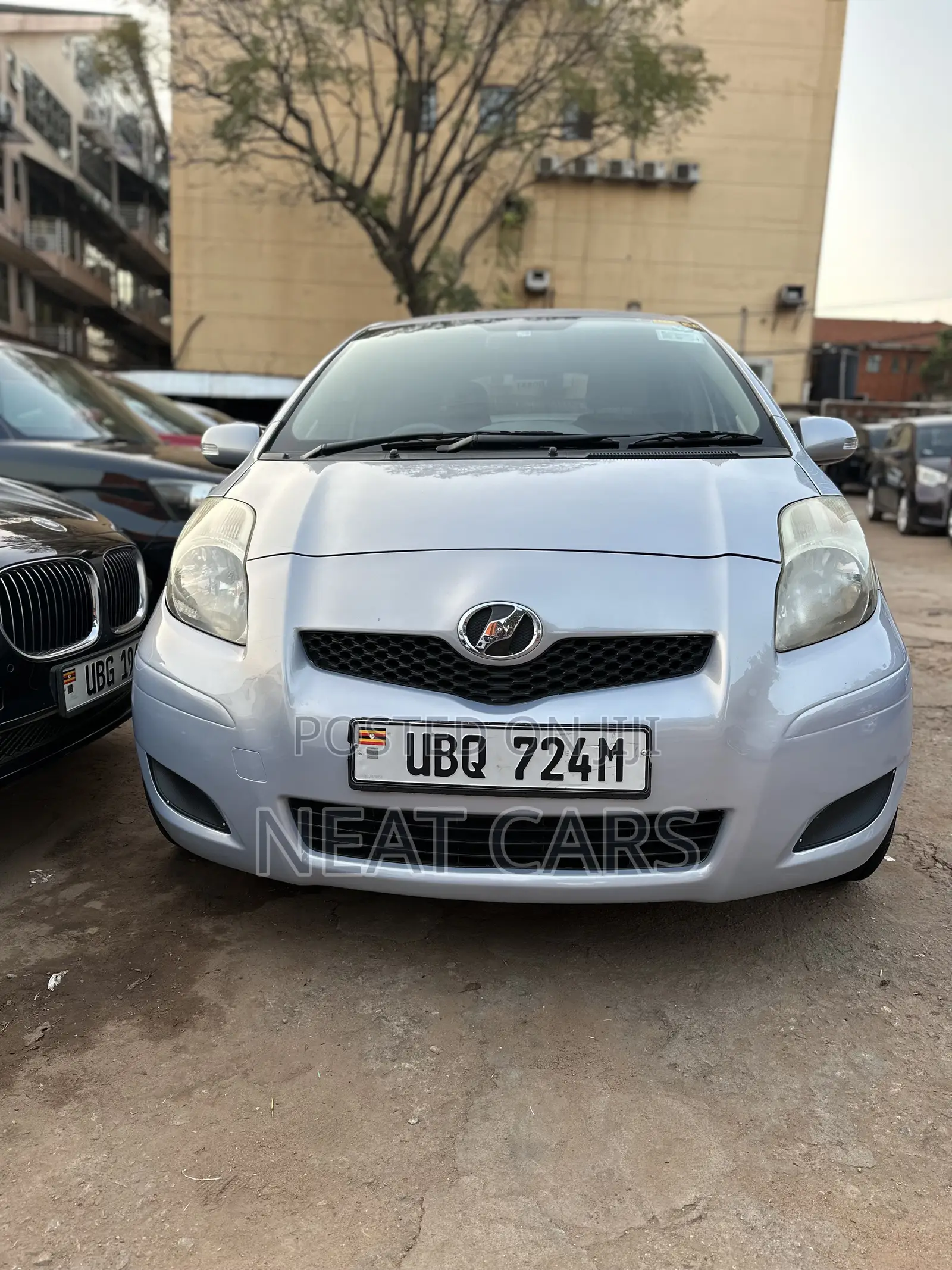 Toyota Vitz 2011 Gray