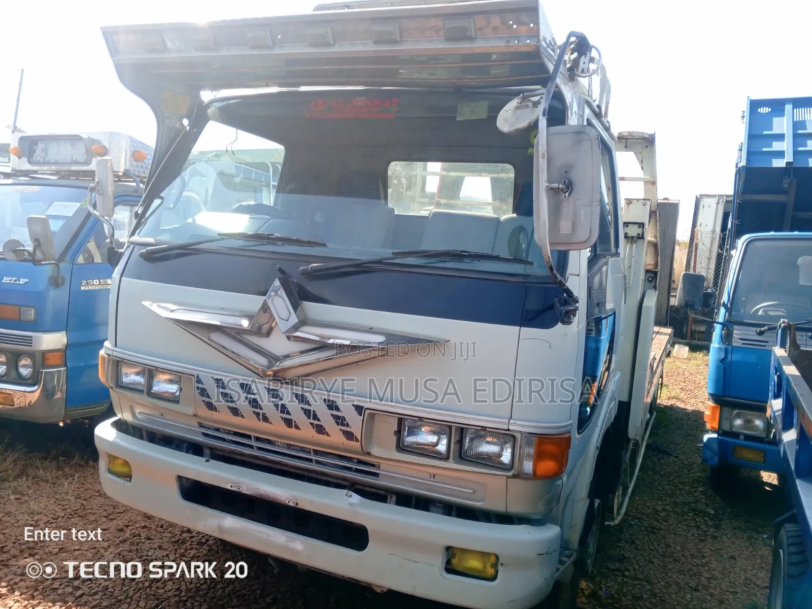 Hino Low Bed