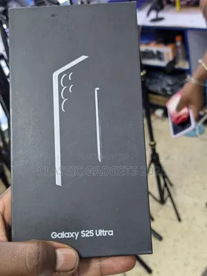 New Samsung Galaxy S25 Ultra 512 GB Gold