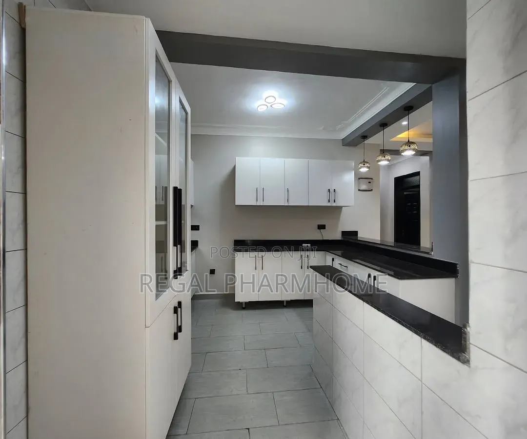 3bdrm Apartment in Bukoto, Central Division for rent