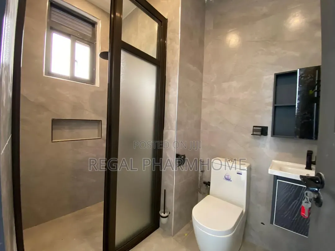 3bdrm Apartment in Muyenga, Central Division for rent