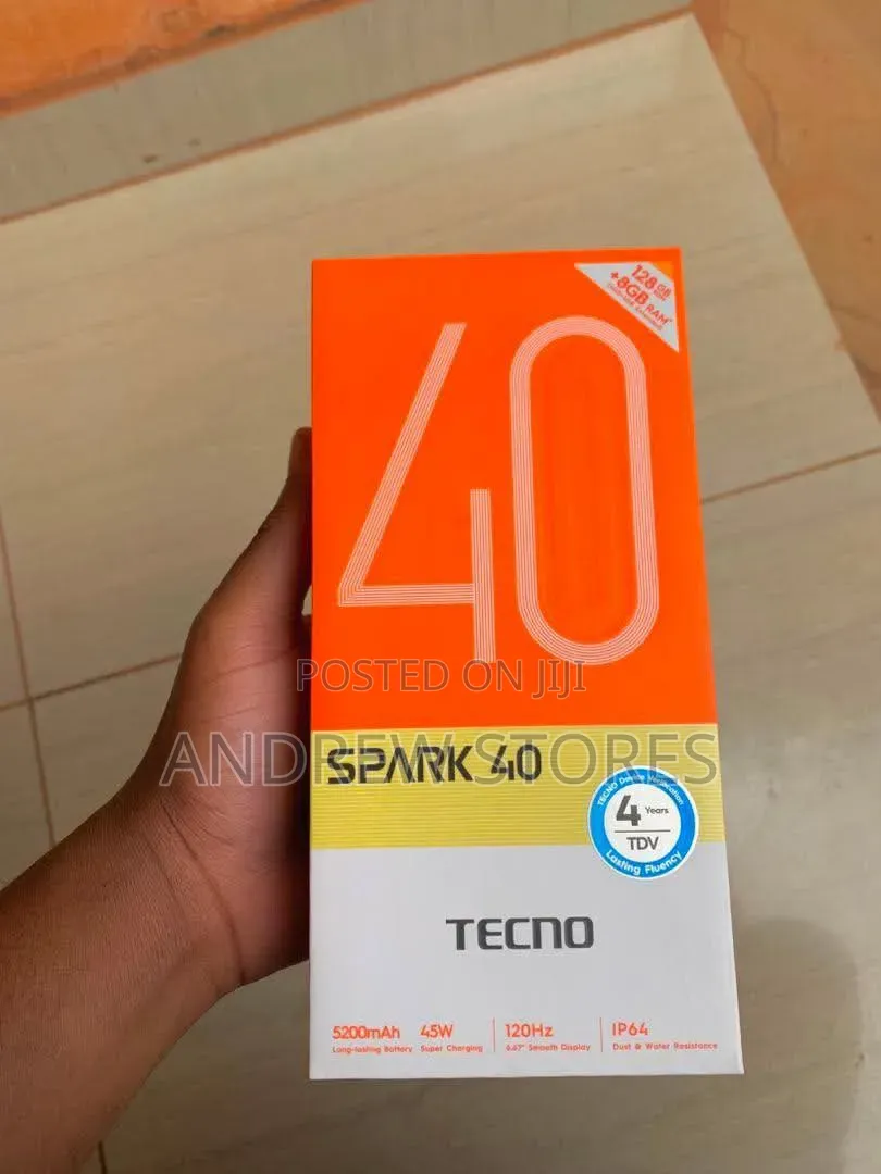 New Tecno Spark 40 128 GB Gray