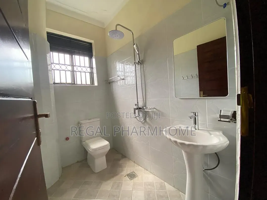 3bdrm Apartment in Kyanja, Central Division for rent