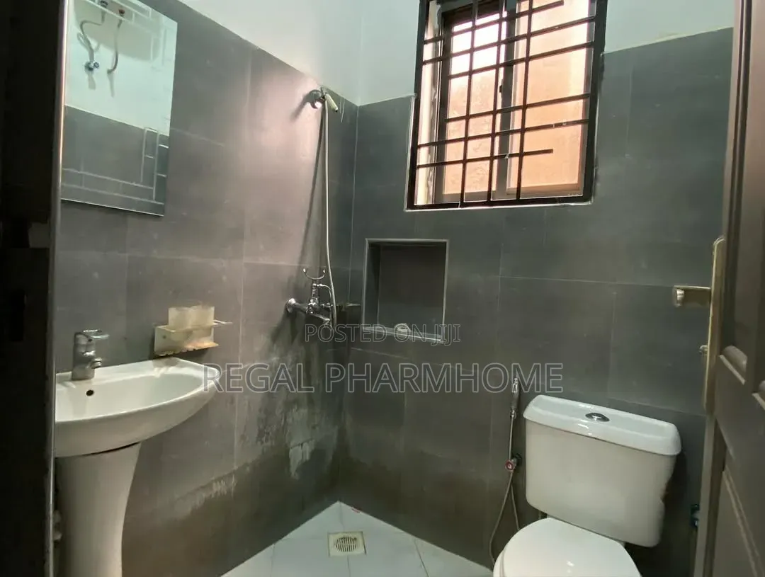 3bdrm Apartment in Munyonyo, Central Division for rent