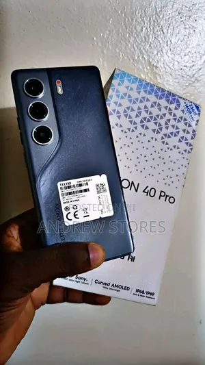 New Tecno Camon 40 Pro 4G 256 GB Silver