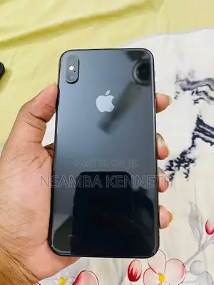 Apple iPhone XS Max 64 GB Black