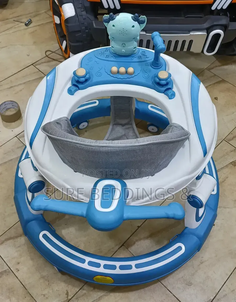 Naji Round Walker