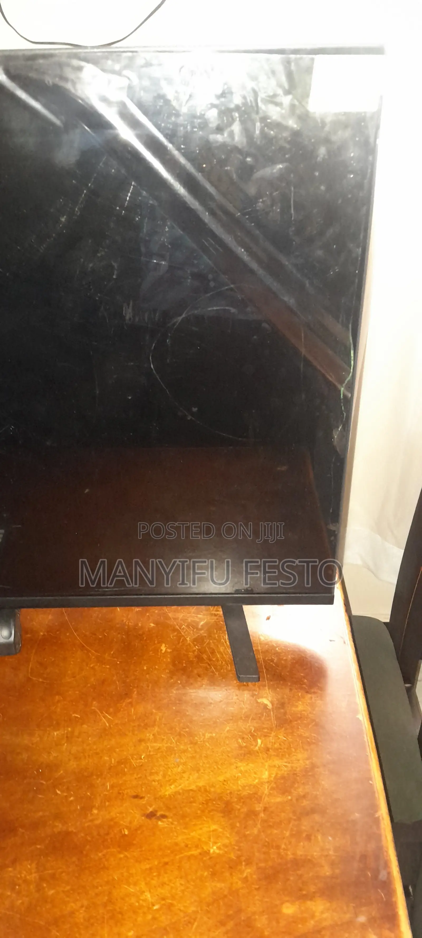 Screen Broken 43 Toshiba TV