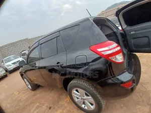Toyota RAV4 2011 Black