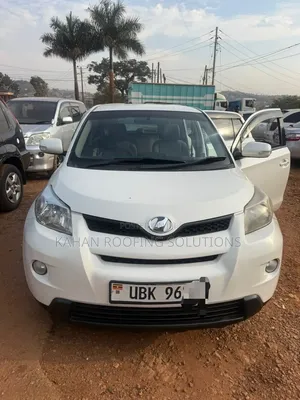 Toyota IST 2010 White