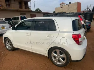Toyota IST 2010 White