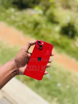 Apple iPhone 13 128 GB Red