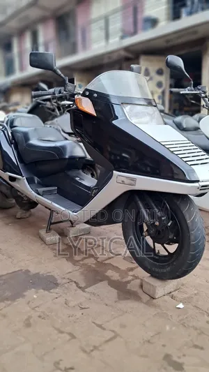 Honda Forza 2022 White