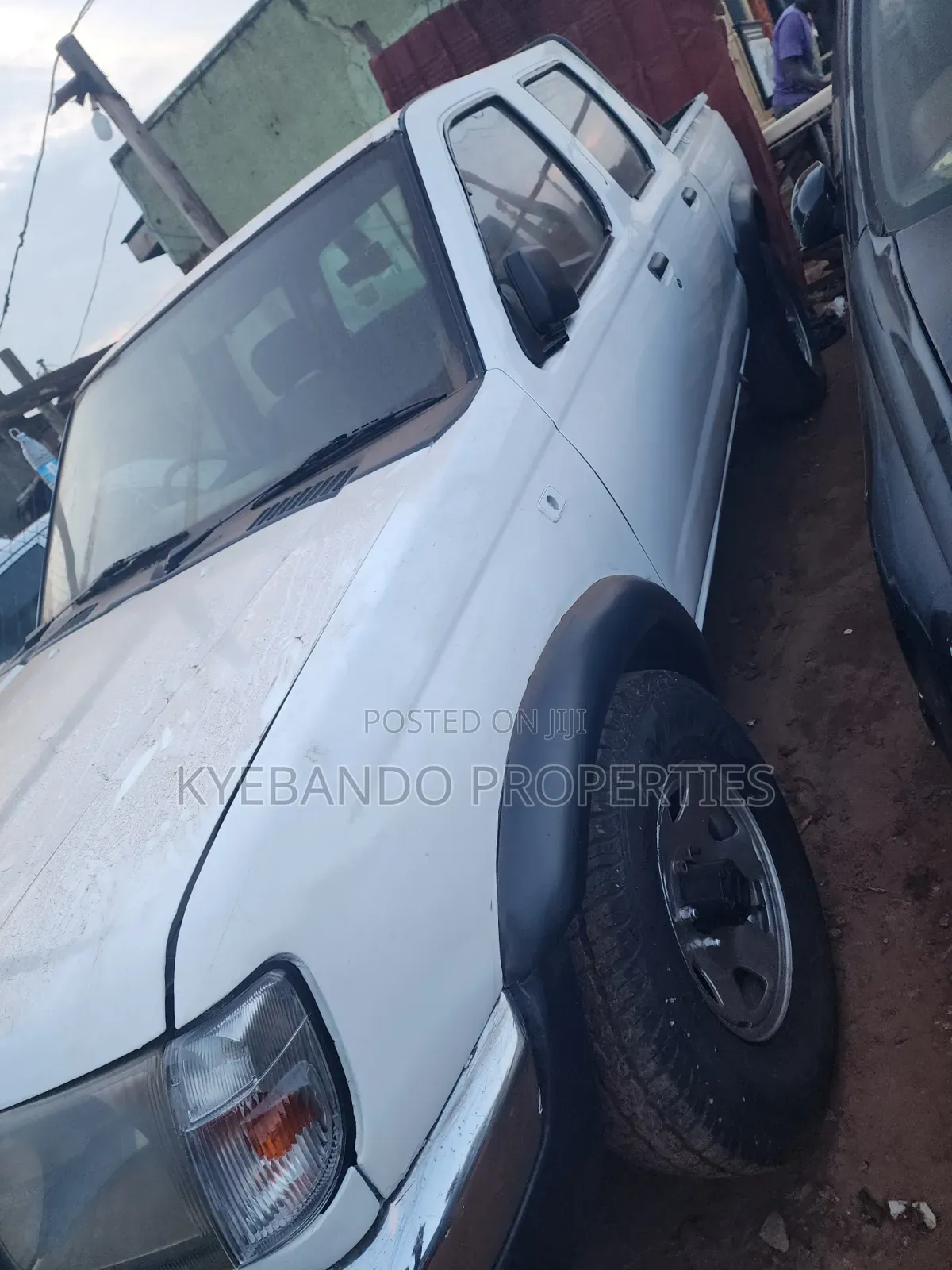 Nissan Hardbody 2003 Silver