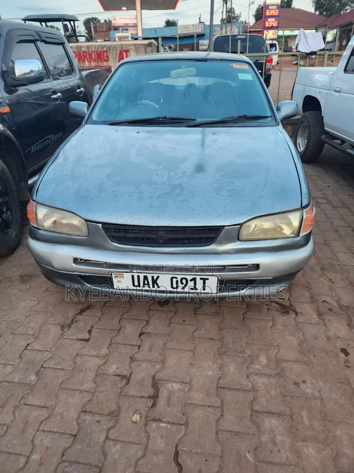 Toyota Corolla II 1999 Gray