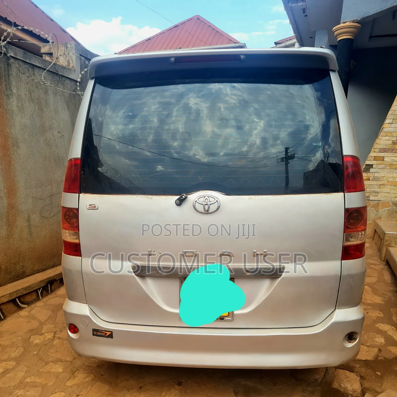 Toyota Noah 2005 Silver